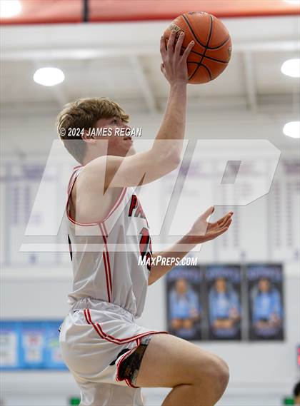 Thumbnail 3 in Westmoor vs. Burlingame (Burlingame Lions Invitational) photogallery.