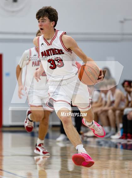Thumbnail 3 in Westmoor vs. Burlingame (Burlingame Lions Invitational) photogallery.