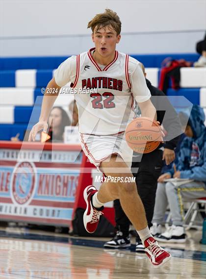 Thumbnail 2 in Westmoor vs. Burlingame (Burlingame Lions Invitational) photogallery.