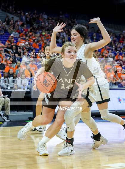 Thumbnail 1 in Robert Lee vs. Sands (UIL 1A State Final) photogallery.