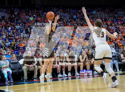 Thumbnail 2 in Robert Lee vs. Sands (UIL 1A State Final) photogallery.