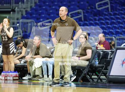Thumbnail 2 in Robert Lee vs. Sands (UIL 1A State Final) photogallery.