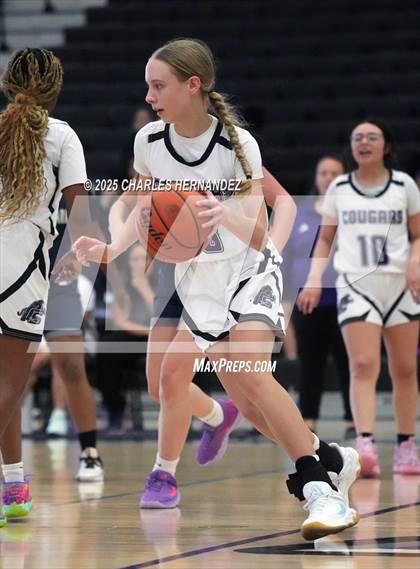 Thumbnail 2 in FR: College Park @ College Station photogallery.