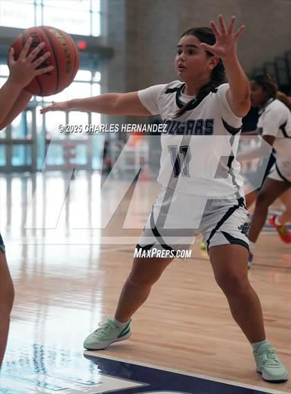 Thumbnail 1 in FR: College Park @ College Station photogallery.