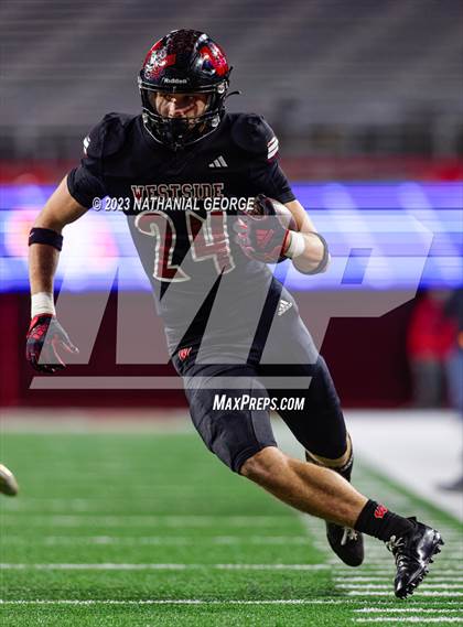 Thumbnail 1 in Omaha Westside vs. Elkhorn South (NSAA Class A Final) photogallery.