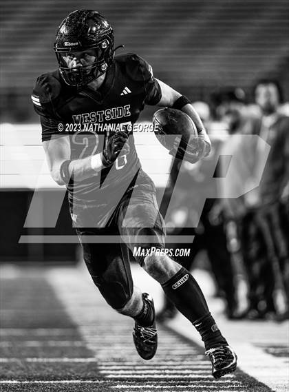 Thumbnail 3 in Omaha Westside vs. Elkhorn South (NSAA Class A Final) photogallery.