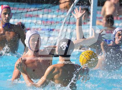Thumbnail 2 in La Jolla vs. Steele Canyon (CIF SoCal Regional D2 Semifinal) photogallery.