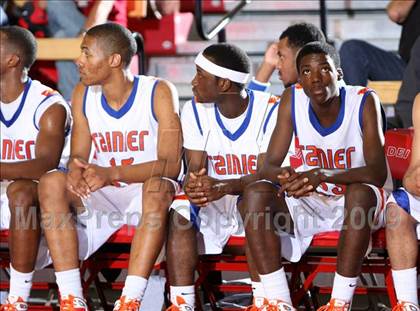 Thumbnail 1 in Rainier Beach vs. Westchester (Nike Extravaganza) photogallery.