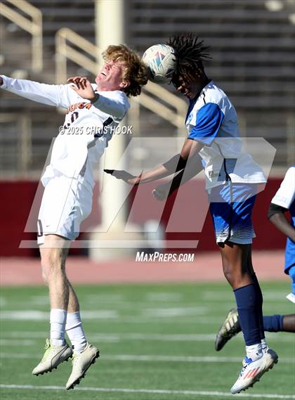 Thumbnail 2 in Cienega vs Catalina (Ismael Arce Memorial Cup) photogallery.