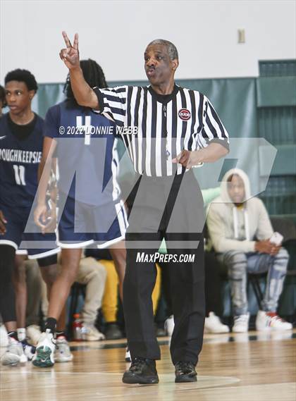 Thumbnail 2 in Poughkeepsie vs Our Lady of Lourdes (Section 1 Class A Final) photogallery.