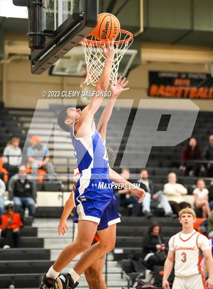 Thumbnail 2 in Hinkley @ Lakewood photogallery.