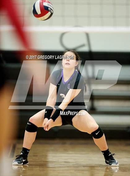 Thumbnail 3 in Carrolton Creekview vs Independence photogallery.