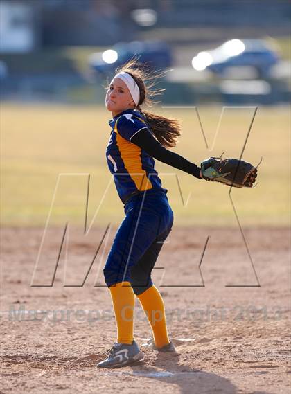 Thumbnail 3 in Ludlowe @ Brookfield photogallery.