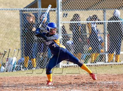 Thumbnail 3 in Ludlowe @ Brookfield photogallery.