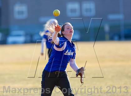 Thumbnail 1 in Ludlowe @ Brookfield photogallery.
