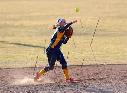 Thumbnail 3 in Ludlowe @ Brookfield photogallery.