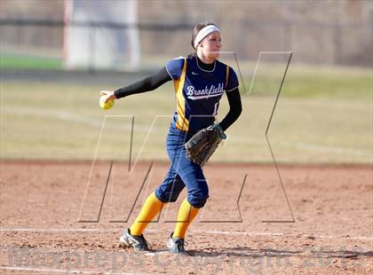 Thumbnail 3 in Ludlowe @ Brookfield photogallery.