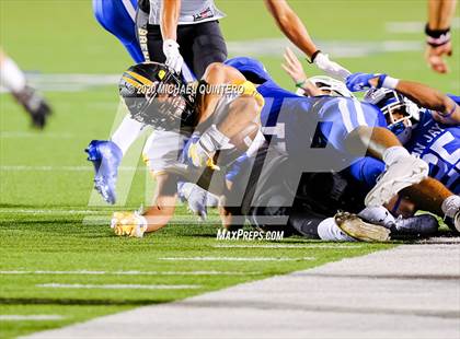 Thumbnail 1 in Jay vs. Brennan photogallery.