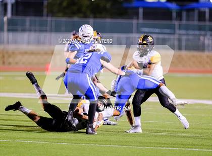 Thumbnail 3 in Jay vs. Brennan photogallery.