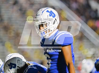 Thumbnail 2 in Jay vs. Brennan photogallery.