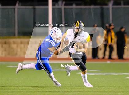 Thumbnail 3 in Jay vs. Brennan photogallery.
