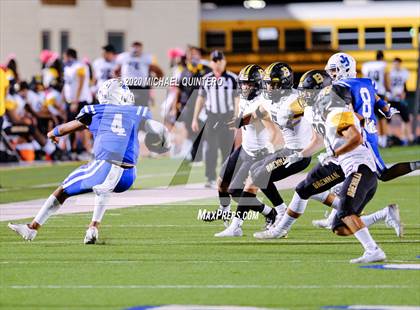Thumbnail 1 in Jay vs. Brennan photogallery.