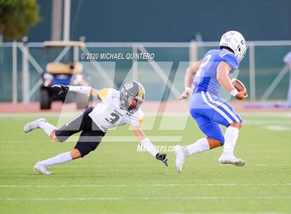 Thumbnail 2 in Jay vs. Brennan photogallery.