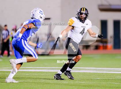 Thumbnail 3 in Jay vs. Brennan photogallery.