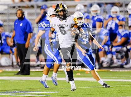 Thumbnail 3 in Jay vs. Brennan photogallery.