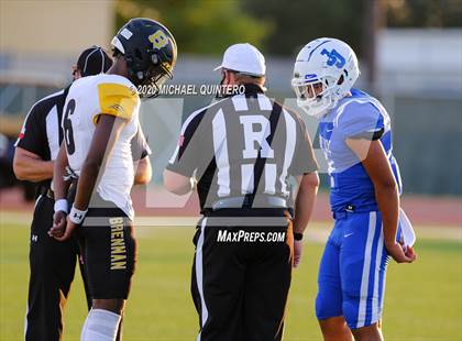 Thumbnail 2 in Jay vs. Brennan photogallery.
