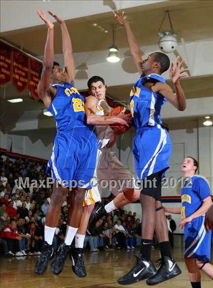 Thumbnail 3 in St. Bernard vs. Cantwell-Sacred Heart photogallery.