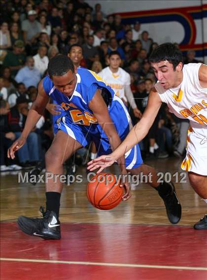 Thumbnail 3 in St. Bernard vs. Cantwell-Sacred Heart photogallery.
