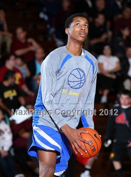 Thumbnail 1 in St. Bernard vs. Cantwell-Sacred Heart photogallery.