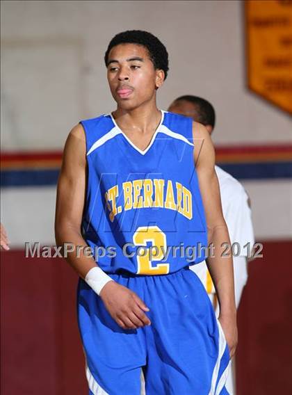 Thumbnail 3 in St. Bernard vs. Cantwell-Sacred Heart photogallery.