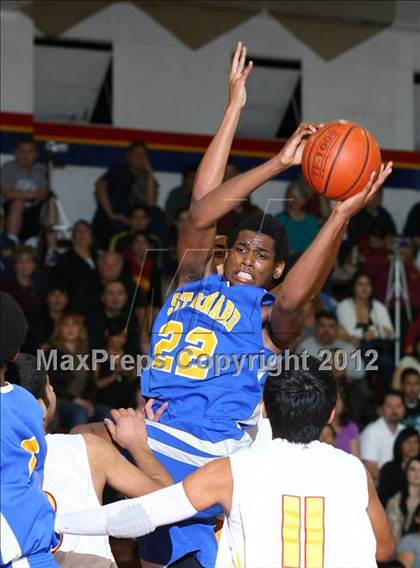 Thumbnail 3 in St. Bernard vs. Cantwell-Sacred Heart photogallery.