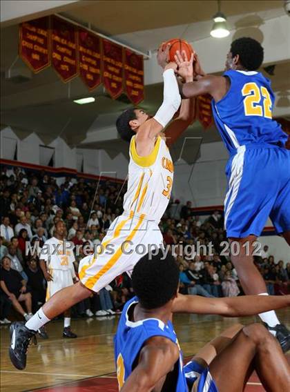 Thumbnail 1 in St. Bernard vs. Cantwell-Sacred Heart photogallery.