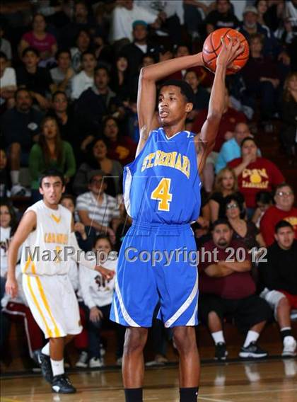 Thumbnail 1 in St. Bernard vs. Cantwell-Sacred Heart photogallery.