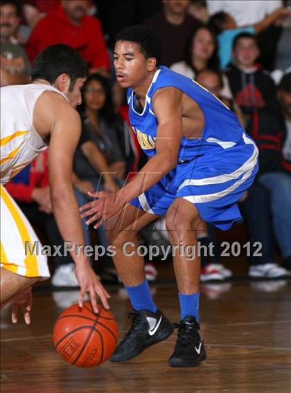 Thumbnail 2 in St. Bernard vs. Cantwell-Sacred Heart photogallery.