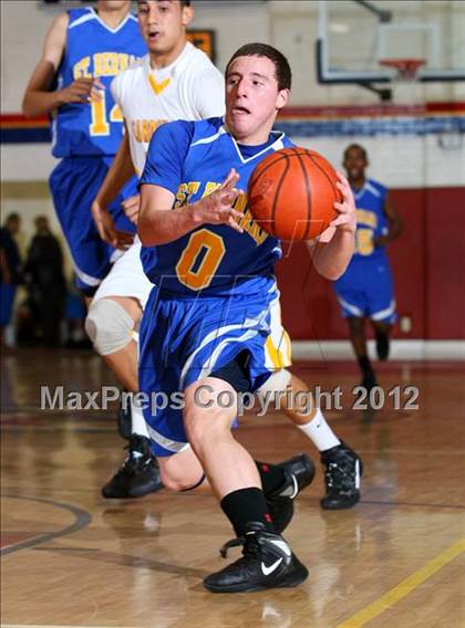 Thumbnail 2 in St. Bernard vs. Cantwell-Sacred Heart photogallery.