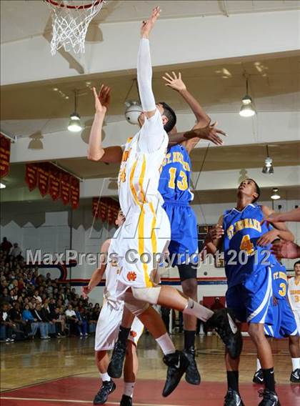 Thumbnail 2 in St. Bernard vs. Cantwell-Sacred Heart photogallery.