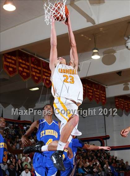 Thumbnail 1 in St. Bernard vs. Cantwell-Sacred Heart photogallery.