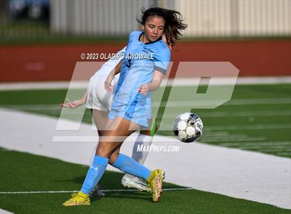 Thumbnail 1 in Wylie East vs. Royse City (UIL 6A Bi-District Playoff) photogallery.