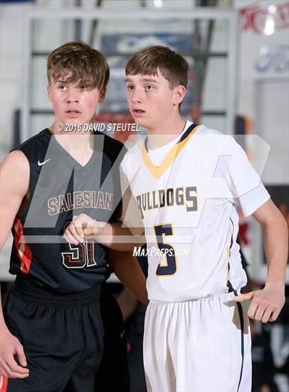 Thumbnail 3 in Salesian College Preparatory vs. Gridley (Gridley Invitational) photogallery.