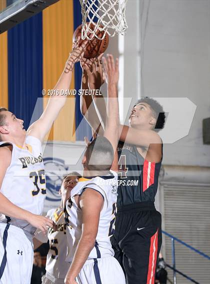 Thumbnail 3 in Salesian College Preparatory vs. Gridley (Gridley Invitational) photogallery.