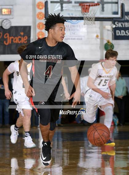 Thumbnail 2 in Salesian College Preparatory vs. Gridley (Gridley Invitational) photogallery.