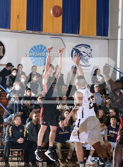 Thumbnail 3 in Salesian College Preparatory vs. Gridley (Gridley Invitational) photogallery.