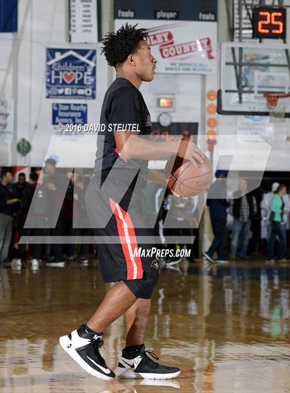Thumbnail 1 in Salesian College Preparatory vs. Gridley (Gridley Invitational) photogallery.