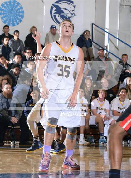 Thumbnail 2 in Salesian College Preparatory vs. Gridley (Gridley Invitational) photogallery.
