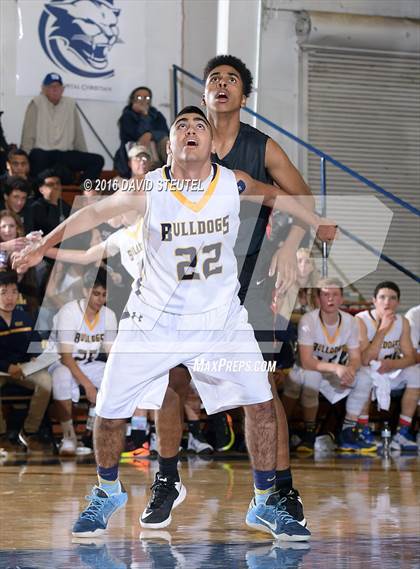 Thumbnail 2 in Salesian College Preparatory vs. Gridley (Gridley Invitational) photogallery.