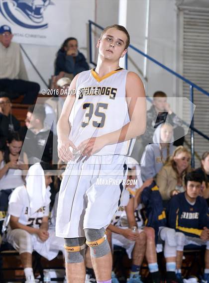 Thumbnail 1 in Salesian College Preparatory vs. Gridley (Gridley Invitational) photogallery.
